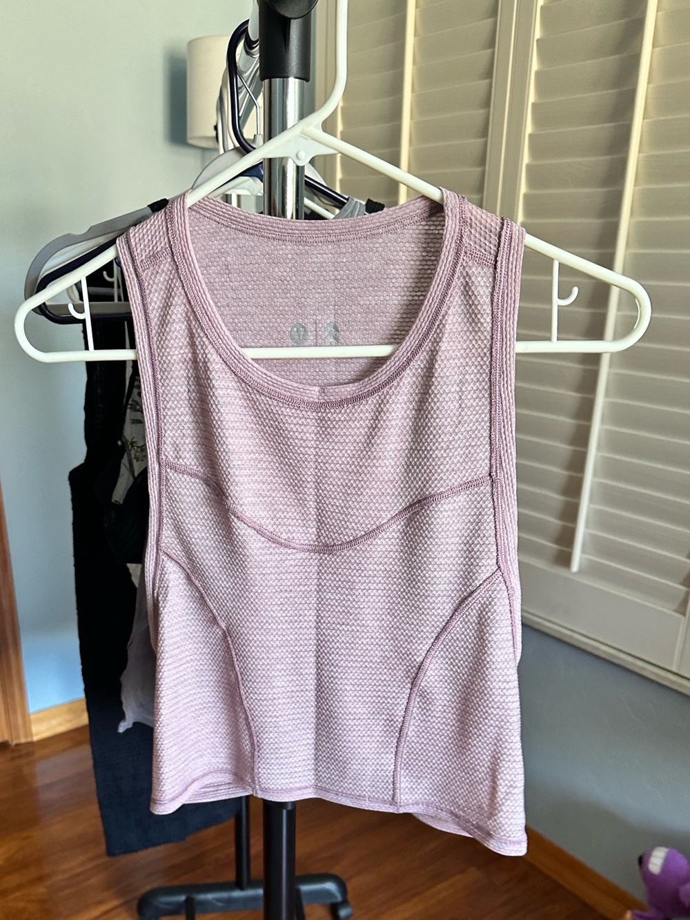 Lululemon Pink Crop Top